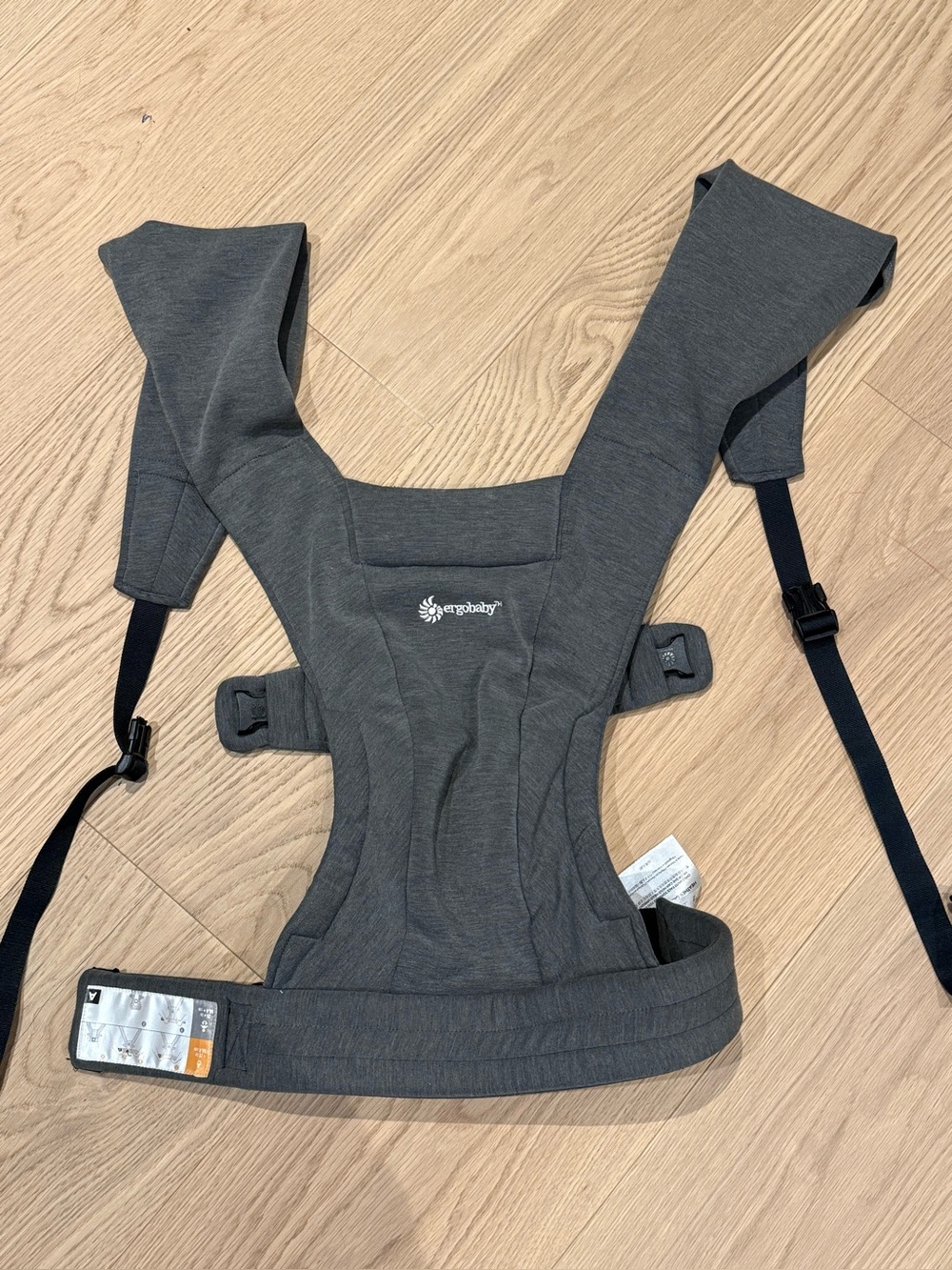 Ergo Embrace  Grey/Black